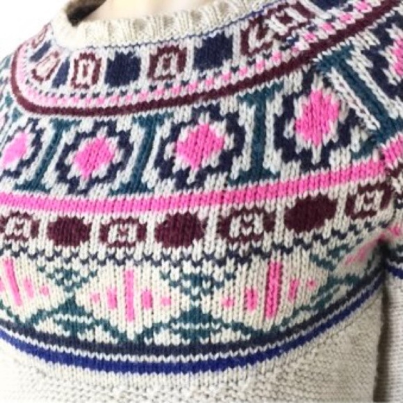 AE Multicolor Sweater Size Xsmall - Picture 2 of 3